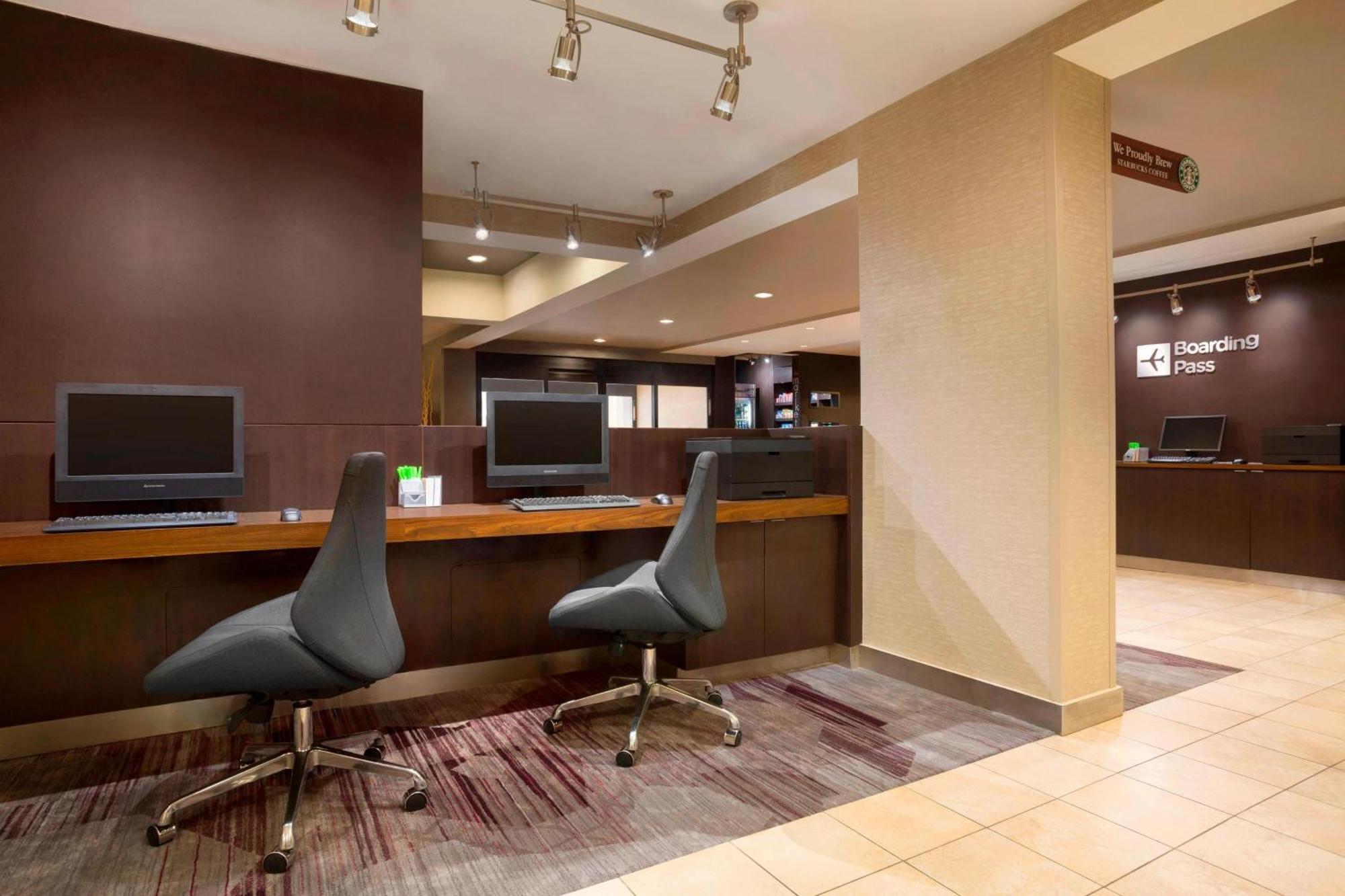 Courtyard By Marriott Champaign Ξενοδοχείο Εξωτερικό φωτογραφία